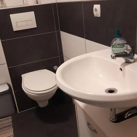 City-apartment In Krefeld, Kueche, Naehe Duesseldorf Messe Apartmán