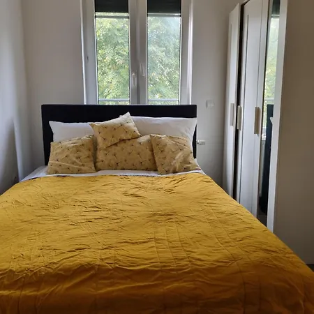 Apartmán City-apartment In Krefeld, Kueche, Naehe Duesseldorf Messe *