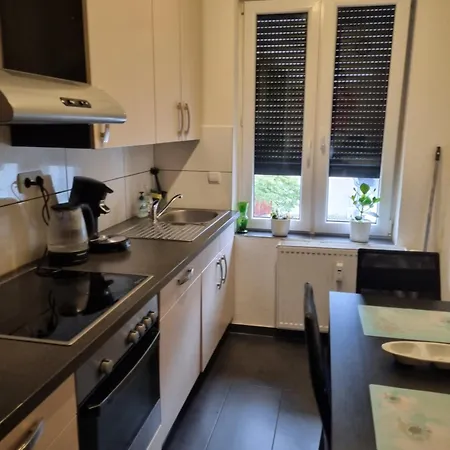 City-apartment In Krefeld, Kueche, Naehe Duesseldorf Messe Apartmán