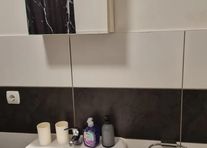 City-apartment In Krefeld, Kueche, Naehe Duesseldorf Messe Κρέφελντ