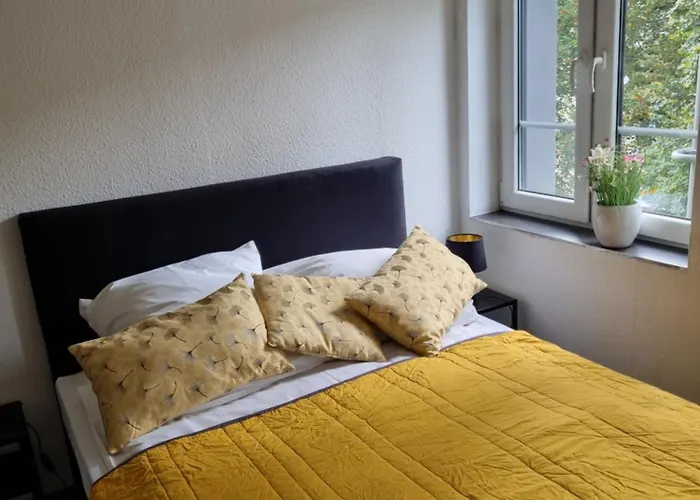 City-apartment In Krefeld, Kueche, Naehe Duesseldorf Messe Κρέφελντ